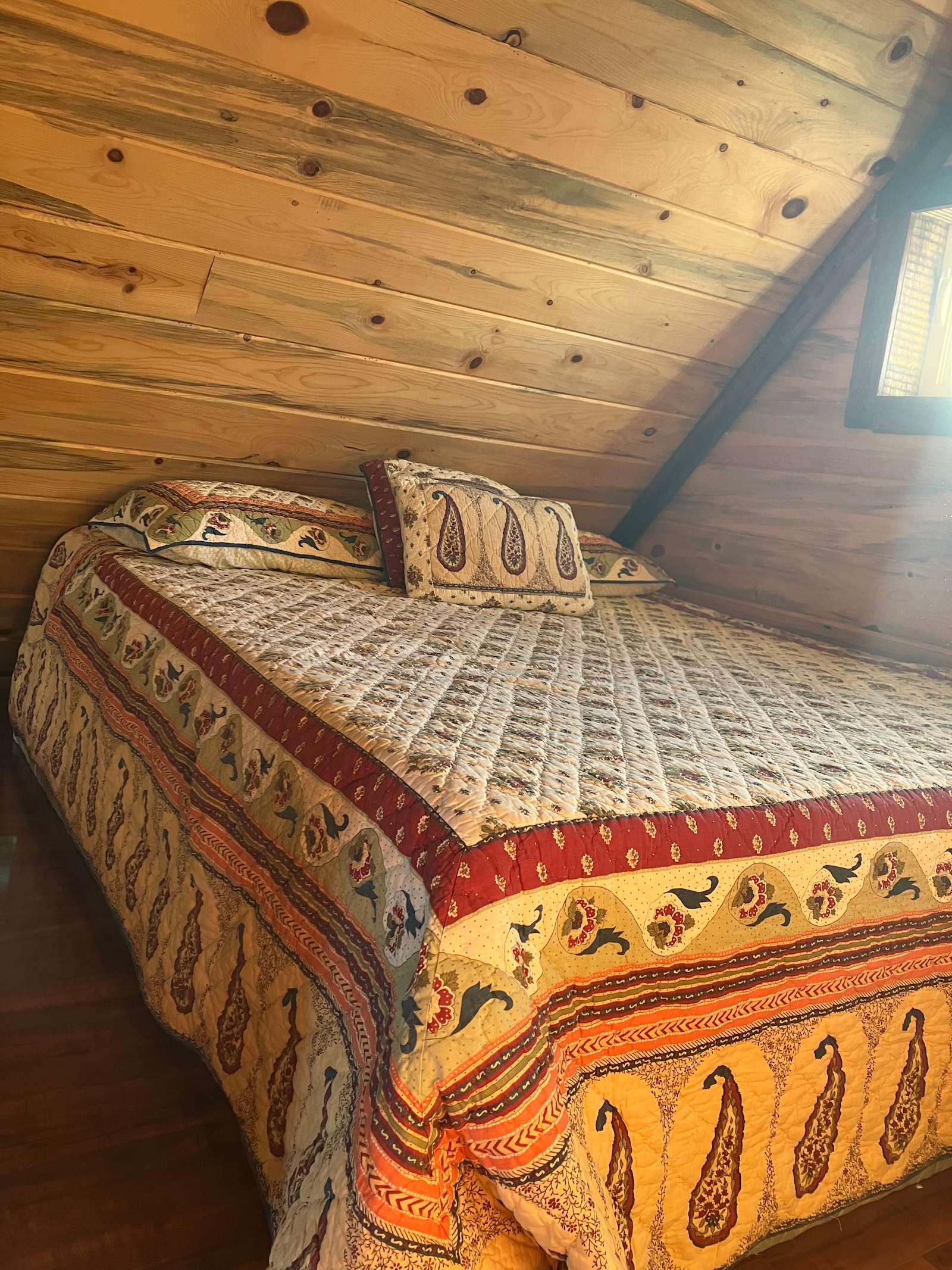 Gypsy’s Cottage - Cane Beds, Arizona - glamping.directory