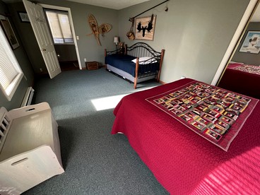 Spacious Vacation Home with Madison River Frontage near Yellowstone in Ennis, Montana - Cameron, Montana - glamping.directory