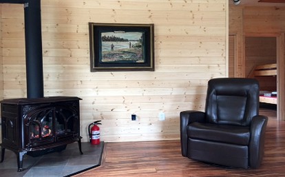 Fishing Cabin Rental on the Waterfront of Kenai River in Sterling, Alaska - Sterling, Alaska - glamping.directory