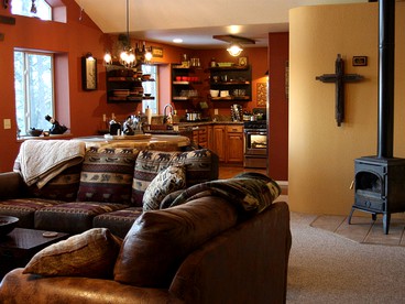 Rustic Mountain Cabin Rental near Hot Springs in Pagosa Springs, Colorado - Pagosa Springs, Colorado - glamping.directory
