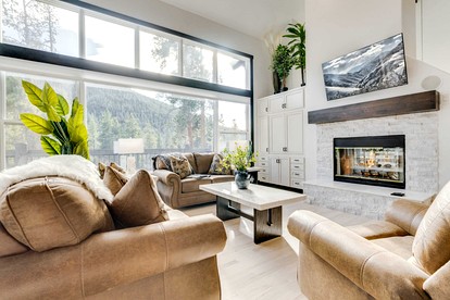 Luxury Mountain Retreat with Sauna & Entertainment Lounge near Keystone Resort in Keystone, Colorado - Keystone, Colorado - glamping.directory