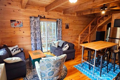 Fantastic Cabin Perfect for Adventure Lovers in Maine - Greenville, Maine - glamping.directory