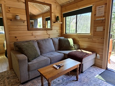 Incredible Modern Tiny Log Cabin near the Ammonoosuc River for a Romantic Getaway in New Hampshire - Bath, New Hampshire - glamping.directory