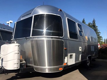 Cozy Airstream for a Unique Getaway to a State Park near South Seattle, Washington - glamping.directory