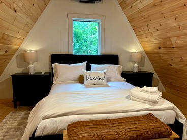 Stylish Dog-Friendly A-Frame Retreat with Deck & Fire Pit in Dahlonega, Georgia - Dahlonega, Georgia - glamping.directory