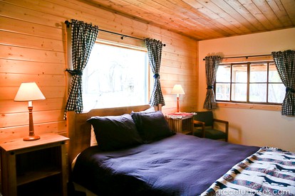 Rustic Vacation Cabin on Idyllic Dude Ranch with Horseback Riding Trails in Dubois, Wyoming - Dubois, Wyoming - glamping.directory