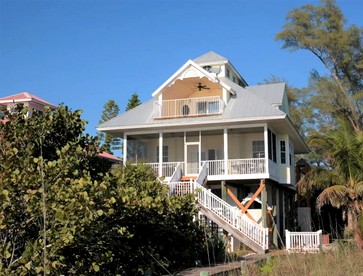 Peaceful Island Hideaway with Stunning Ocean Views near Boca Grande, Florida - Placida, Florida - glamping.directory