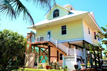 Peaceful Island Hideaway with Stunning Ocean Views near Boca Grande, Florida - glamping.directory
