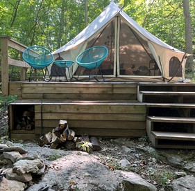 Magical Tree House Rental near Kansas City for Glamping in Missouri - Fishing River Township, Missouri - glamping.directory