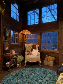 Magical Tree House Rental near Kansas City for Glamping in Missouri - Fishing River Township, Missouri - glamping.directory