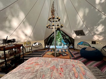 Magical Tree House Rental near Kansas City for Glamping in Missouri - Fishing River Township, Missouri - glamping.directory