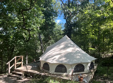Magical Tree House Rental near Kansas City for Glamping in Missouri - Fishing River Township, Missouri - glamping.directory