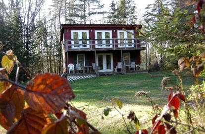 Beautiful Secluded Tiny House for a Quiet Peaceful Getaway Surrounded by Nature in Cabot, Vermont - glamping.directory