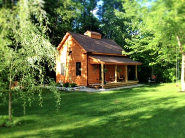 Cozy Mountain Cottage Rental near Green Mountain National Forest - Mount Tabor, Vermont - glamping.directory