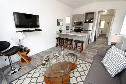 Chic Weekend Getaway Perfect for Visiting the Grand Canyon in Utah - Orderville, Utah - glamping.directory