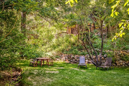 Beautiful Cabin Rental for Four with Large Front Porch near Flagstaff - Sedona, Arizona - glamping.directory