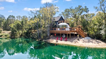 Outstanding Luxurious Dome with Mini Golf, Outdoor Bath, Sauna and Lake Views in Elgin, Texas - glamping.directory