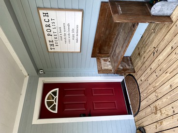 Cozy Texas Cottage Ideal for Weekend Getaways from Austin - Flatonia, Texas - glamping.directory