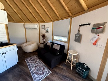 Stylish Yurt Cabin Getaway with Hot Tub Near Canyon Lake, Texas - Canyon Lake, Texas - glamping.directory