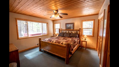 Cozy Island Park Cabin with Hot Tub & Lake Access near Rentals in Island Park, Idaho - Idaho City, Idaho - glamping.directory
