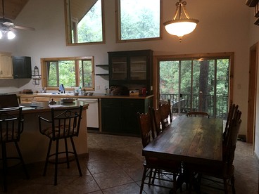 Luxury Cabin with Incredible Views of Tonto National Forest in Arizona - Payson, Arizona - glamping.directory