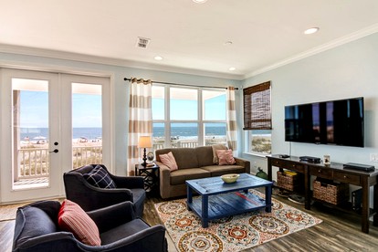 Oceanfront Vacation Rental near Fort Clinch State Park in Fernandina Beach, Florida - Fernandina Beach, Florida - glamping.directory