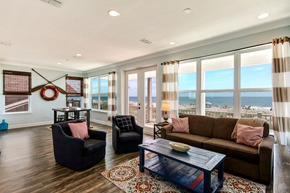 Oceanfront Vacation Rental near Fort Clinch State Park in Fernandina Beach, Florida - Fernandina Beach, Florida - glamping.directory