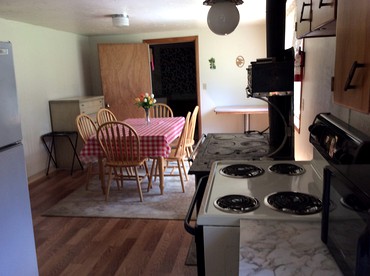 Family-Friendly Cabin Rental in the Wilderness of Central Idaho - Elk City, Idaho - glamping.directory