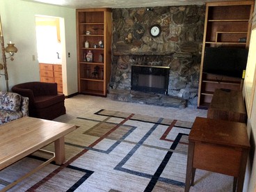 Family-Friendly Cabin Rental in the Wilderness of Central Idaho - Elk City, Idaho - glamping.directory