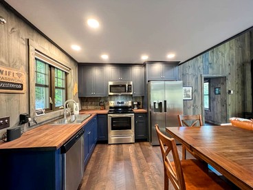 Spectacular Modern Barn Nestled in the Trees in Bridgton, Maine - Bridgton, Maine - glamping.directory