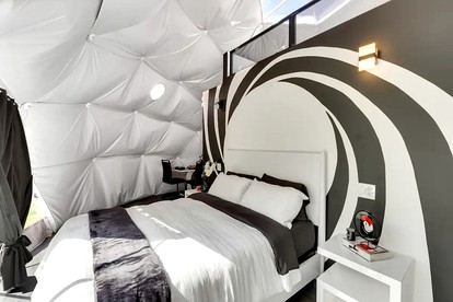 Fully-Equipped, 007 Inspired Dome with Cocktail Bar for a Romantic Getaway in the Catskills, New York - Monticello, New York - glamping.directory