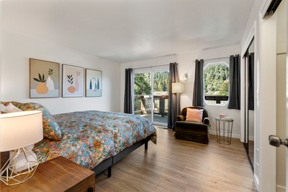 Rustic Modern Cabin with Charmingly Updated Interior in Guerneville, California - Guerneville, California - glamping.directory