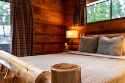 Pinecone Cottage in Dorrington, CA - Dorrington, California - glamping.directory