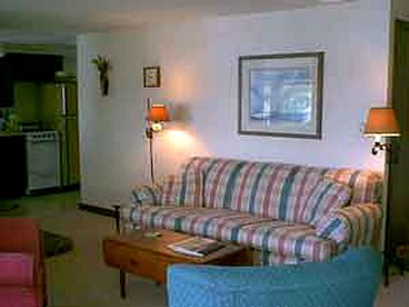 Waterfront Winter Cabin on Johns Bay in South Bristol, Maine - South Bristol, Maine - glamping.directory