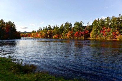 Homey Cabin Rentals Nestled in Nature along Kennebec River, Maine - Bingham, Maine - glamping.directory