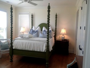 Vacation Rental for Families with Access to Pool and Tennis Courts in Holden Beach, North Carolina - Holden Beach, North Carolina - glamping.directory