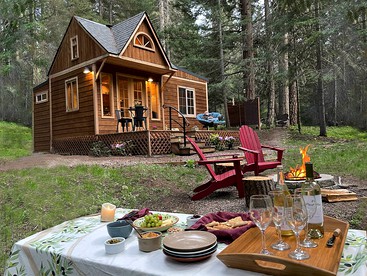 Owl Creek Cabin Mountain Getaway near Ashland, Oregon - Ashland, Oregon - glamping.directory