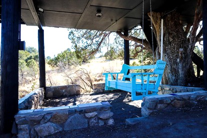 Ashley's TreeHouse Near Lincoln National Forest, Nogal, NM - Nogal, New Mexico - glamping.directory