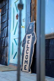 Ashley's TreeHouse Near Lincoln National Forest, Nogal, NM - Nogal, New Mexico - glamping.directory