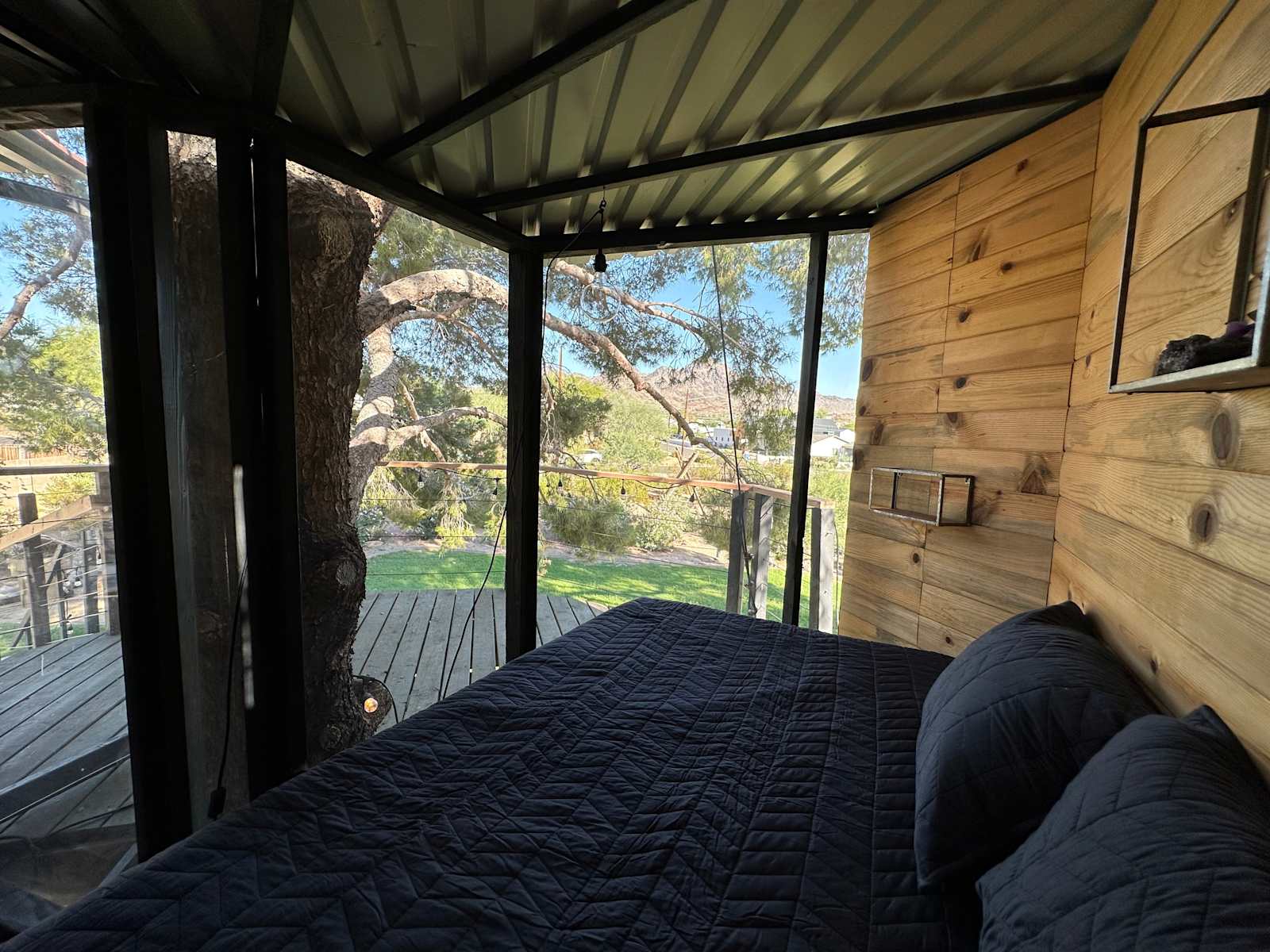 Phoenix Mountains Treehouse - Phoenix, Arizona - glamping.directory