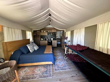 Romantic Lakefront Cabin with Fire Pit near Lake Bastrop, Texas – Luxury Glamping Escape for Couples - Bastrop , Texas - glamping.directory