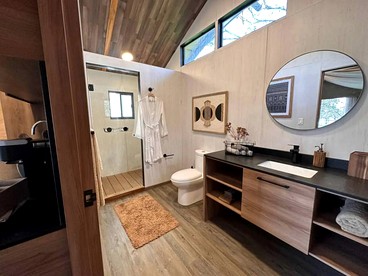 Romantic Lakefront Cabin with Fire Pit near Lake Bastrop, Texas – Luxury Glamping Escape for Couples - Bastrop , Texas - glamping.directory