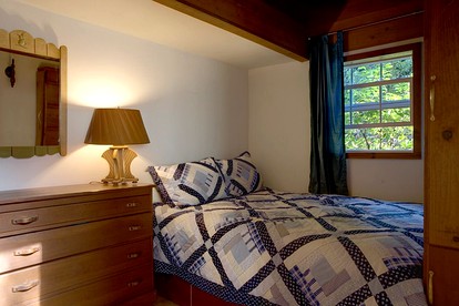 Secluded and Modern Cottage with a Fire Pit in Cazadero, California - Cazadero, California - glamping.directory