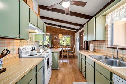 Impressive Villa with Ping Pong Table and Barbecue in Groveland, California - Groveland, California - glamping.directory