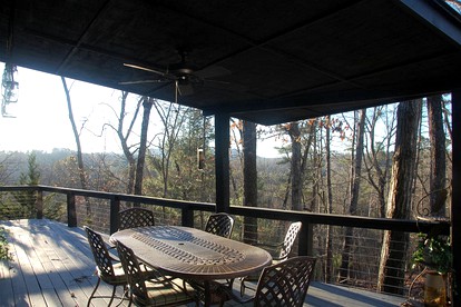 Private Mountain Retreat Cottage in Ellijay, Georgia - Ellijay, Georgia - glamping.directory