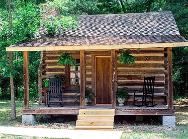 Log Cabin Rental on a Farm in Historic Washington State Park, Arkansas - glamping.directory