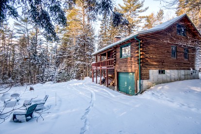 Log Cabin Charm: Experience Adventure and Comfort in Bethlehem, NH - Bethlehem, New Hampshire - glamping.directory