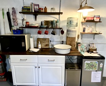 "Lovely Tiny House Rental for a Romantic Getaway in Shepherdstown, West Virginia - Shepherdstown, West Virginia - glamping.directory