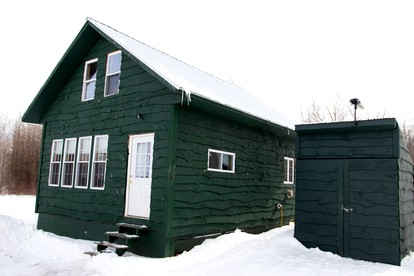 Secluded Upstate New York Glamping Cabin for the Ultimate Outdoor Adventure - glamping.directory