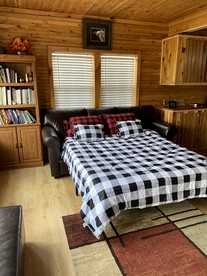 Secluded Upstate New York Glamping Cabin for the Ultimate Outdoor Adventure - Norfolk, New York - glamping.directory